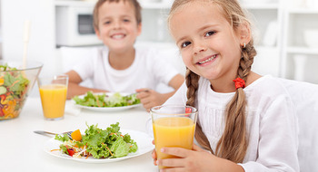 ¿Cómo hacer que tus hijos ganen hábitos saludables?