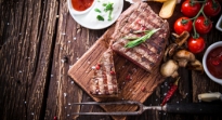 Comer carne roja procesada puede provocar daños al corazón