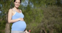 Cómo conseguir de vuelta un abdomen plano después del embarazo